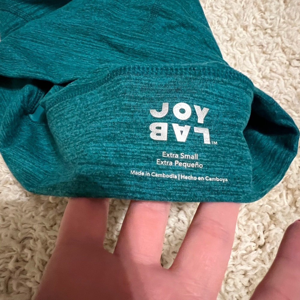 Joy Lab Top - Picture 3 of 3
